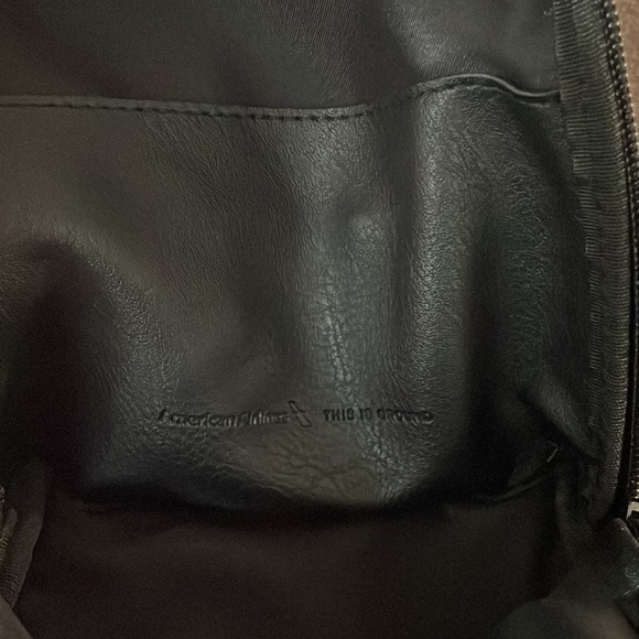American Airlines This is Ground Black Amenity Kit Toiletries Travel Bag NWOT - Picture 7 of 8